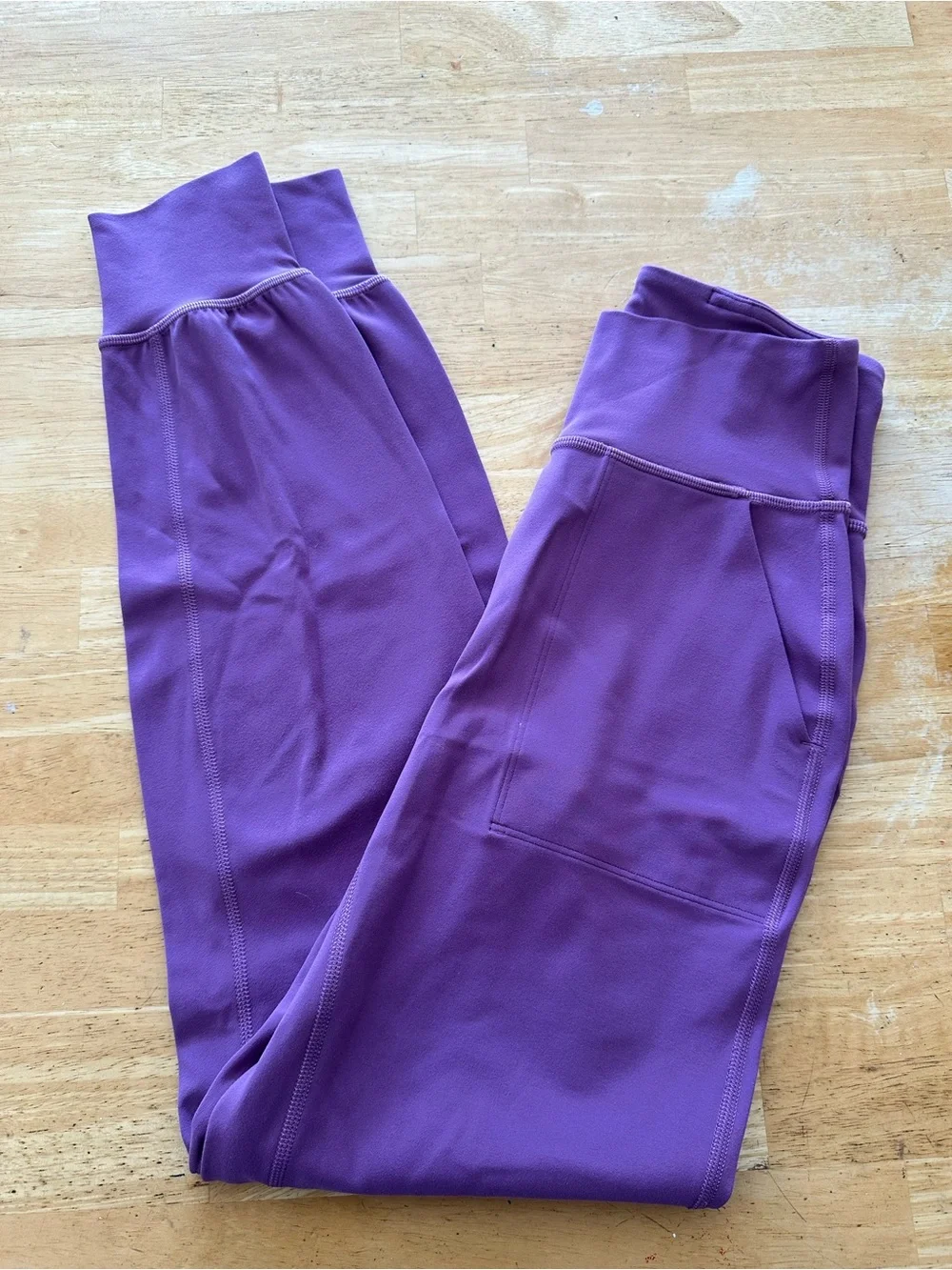 Lululemon align joggers size 4